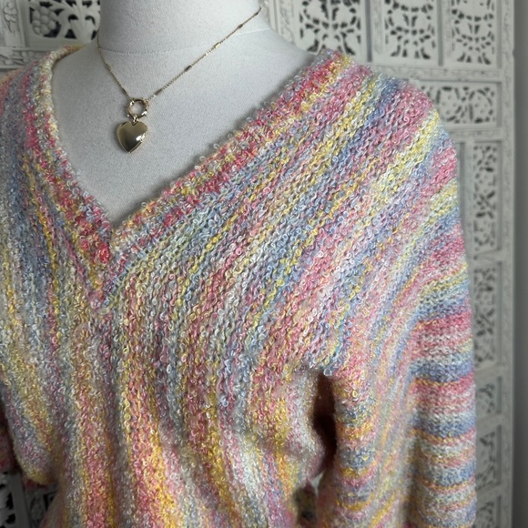 Vtg L'Américaine Pastel Rainbow Chunky Knit V Neck Slouchy Sleeve Sweater Sz S - Picture 5 of 8